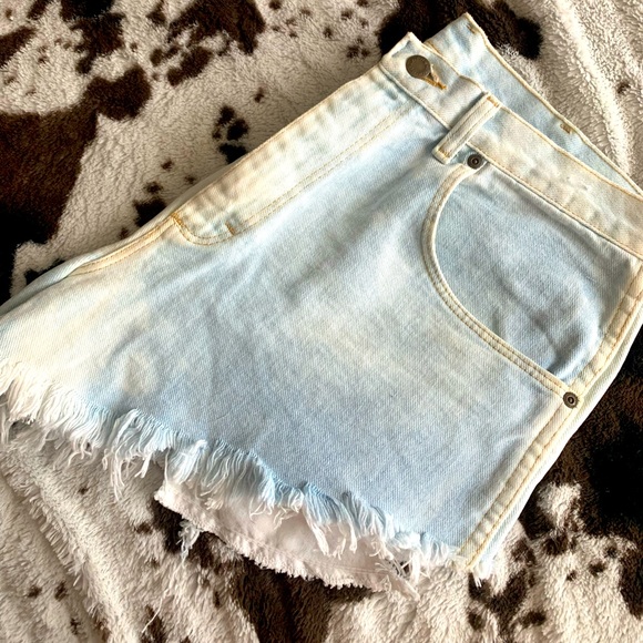 Vintage Bleached Custom Wrangler Cut-Off Shorts - Picture 1 of 2